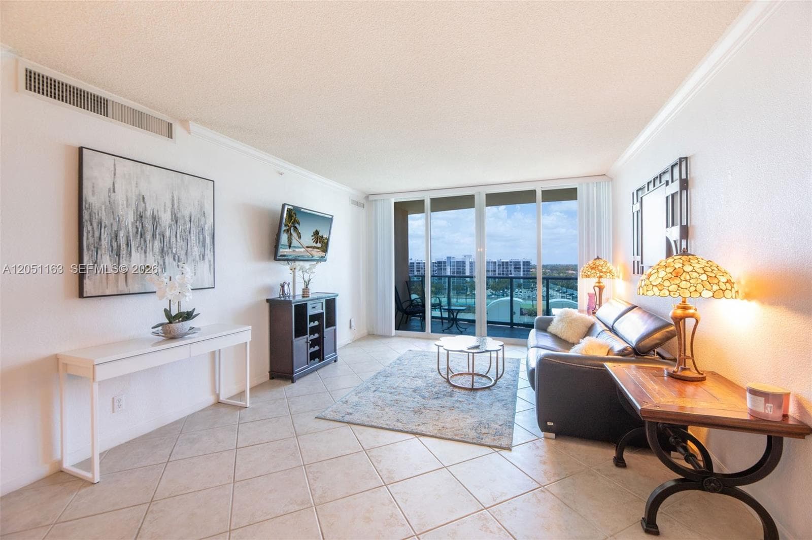 2501 S Ocean Dr 828 photo 4