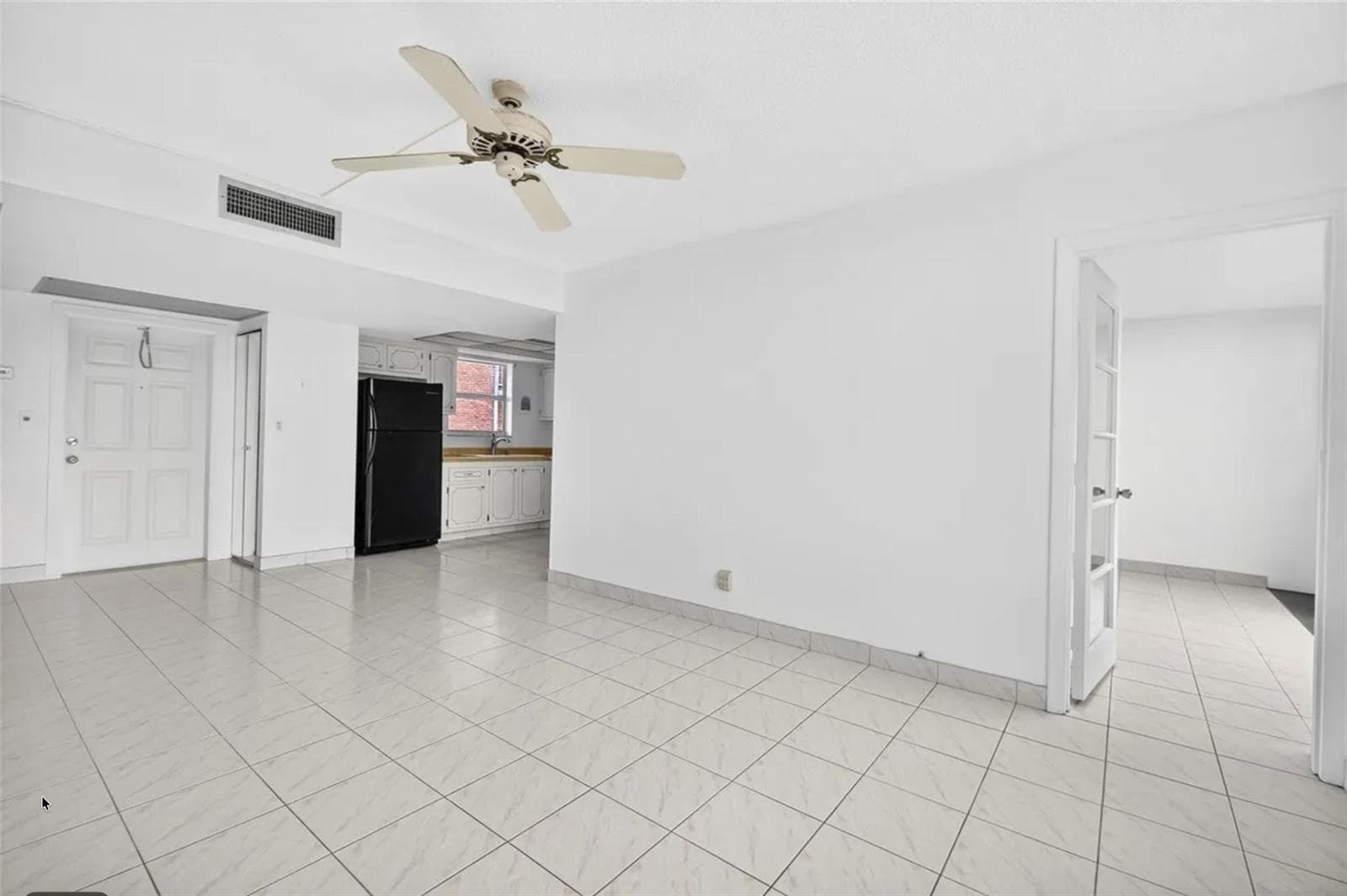 1820 New Palm Way 306 photo 12