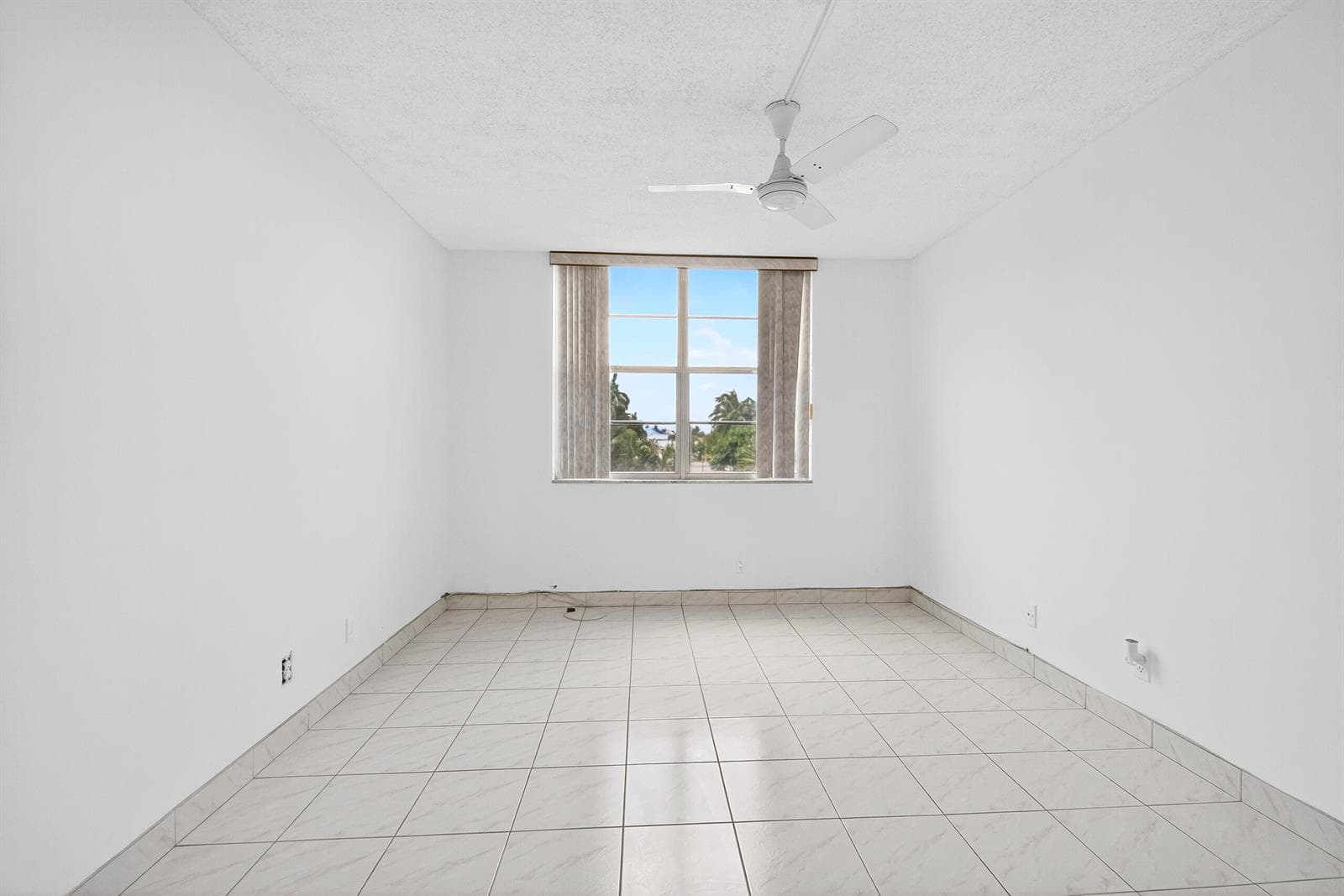 1820 New Palm Way 306 photo 22