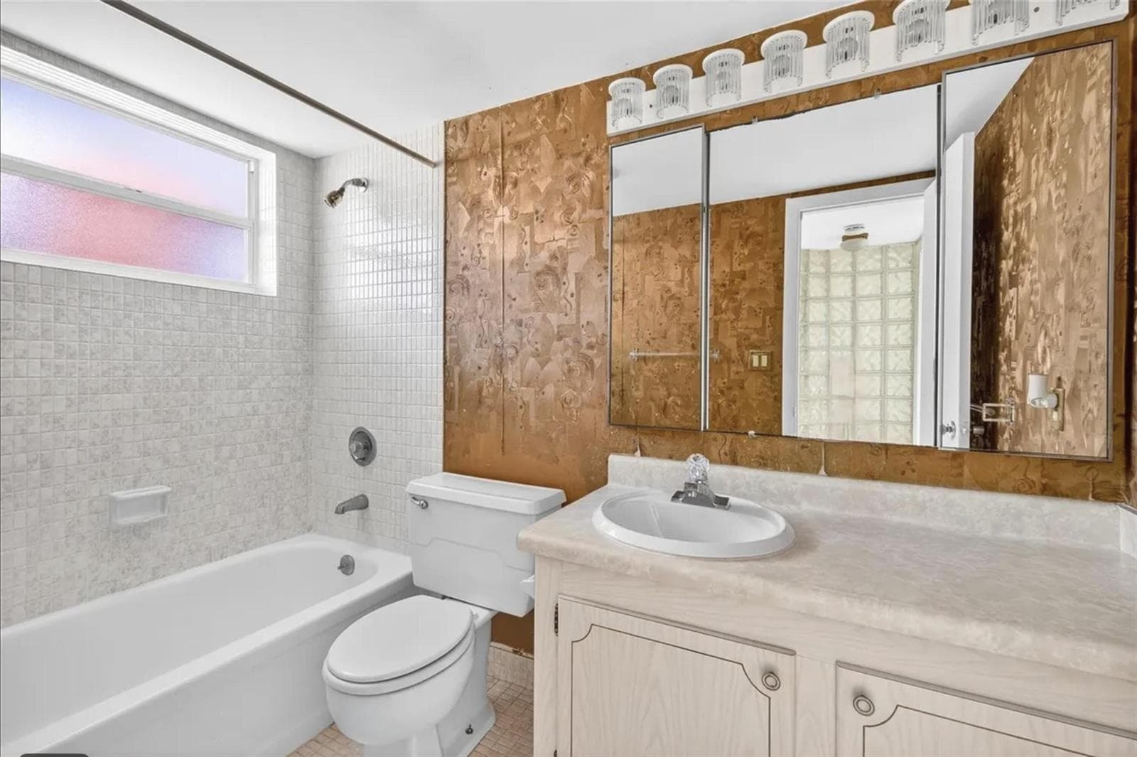 1820 New Palm Way 306 photo 20