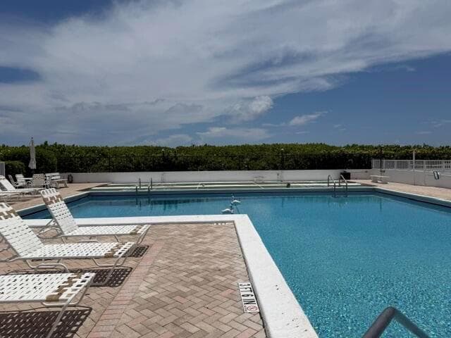 33 S Ocean Avenue 108 photo 14