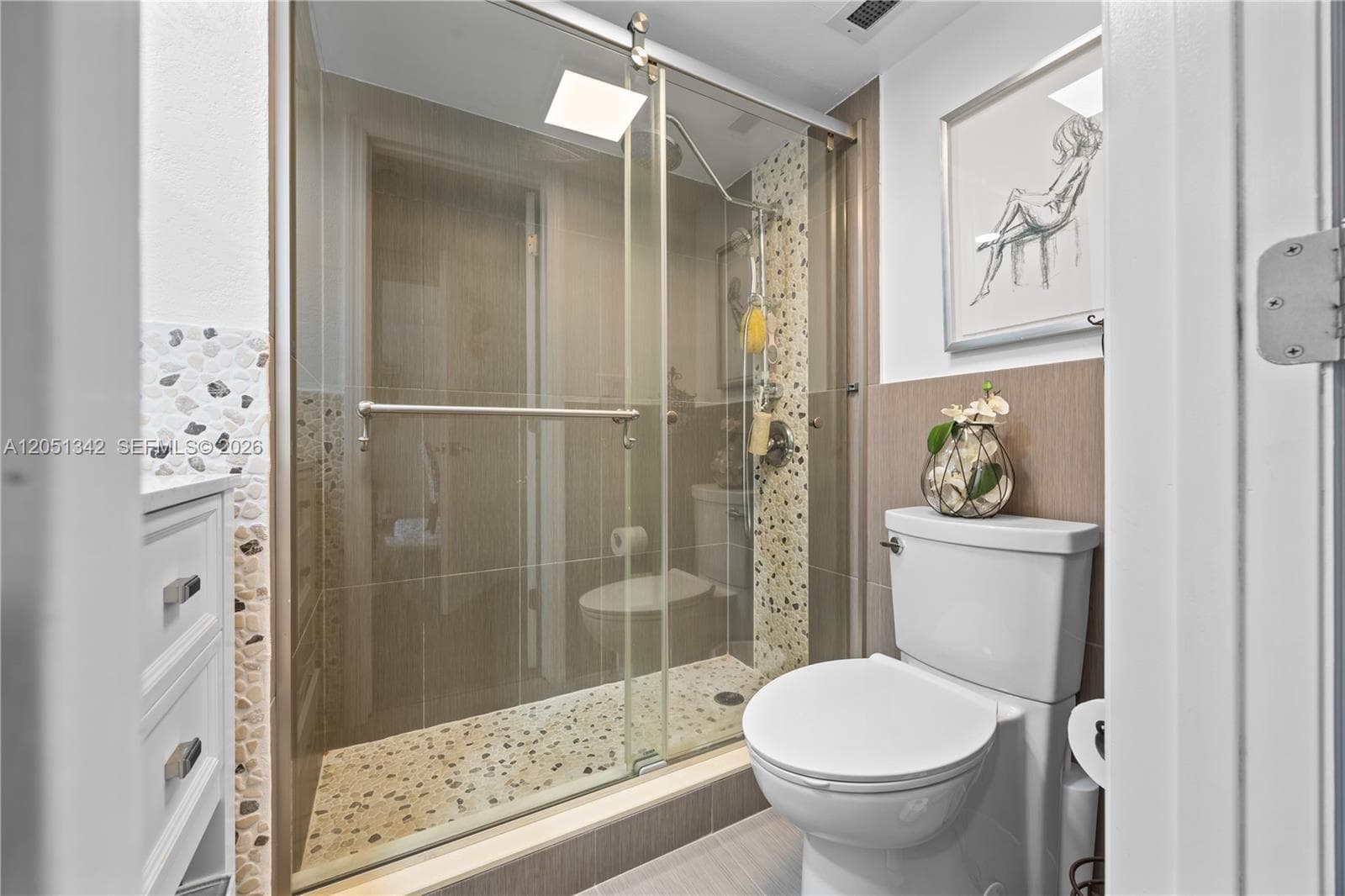 300 Bayview Dr 903 photo 13