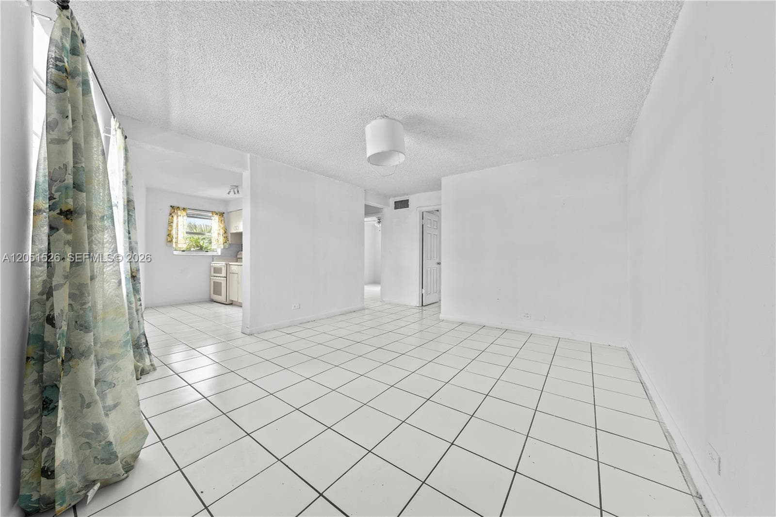 1610 NW N River Dr 201 photo 7