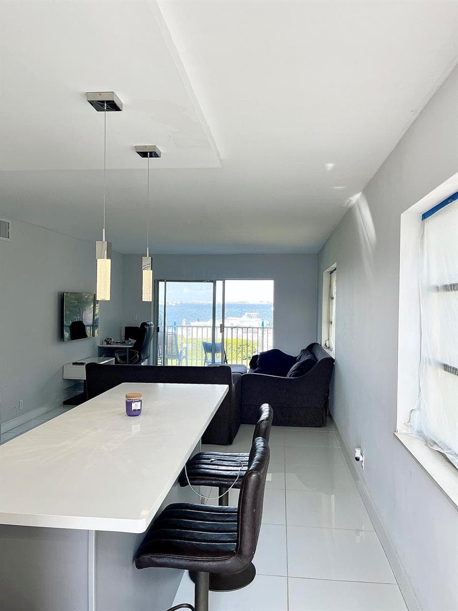 311 E Ocean Avenue 201 photo 5