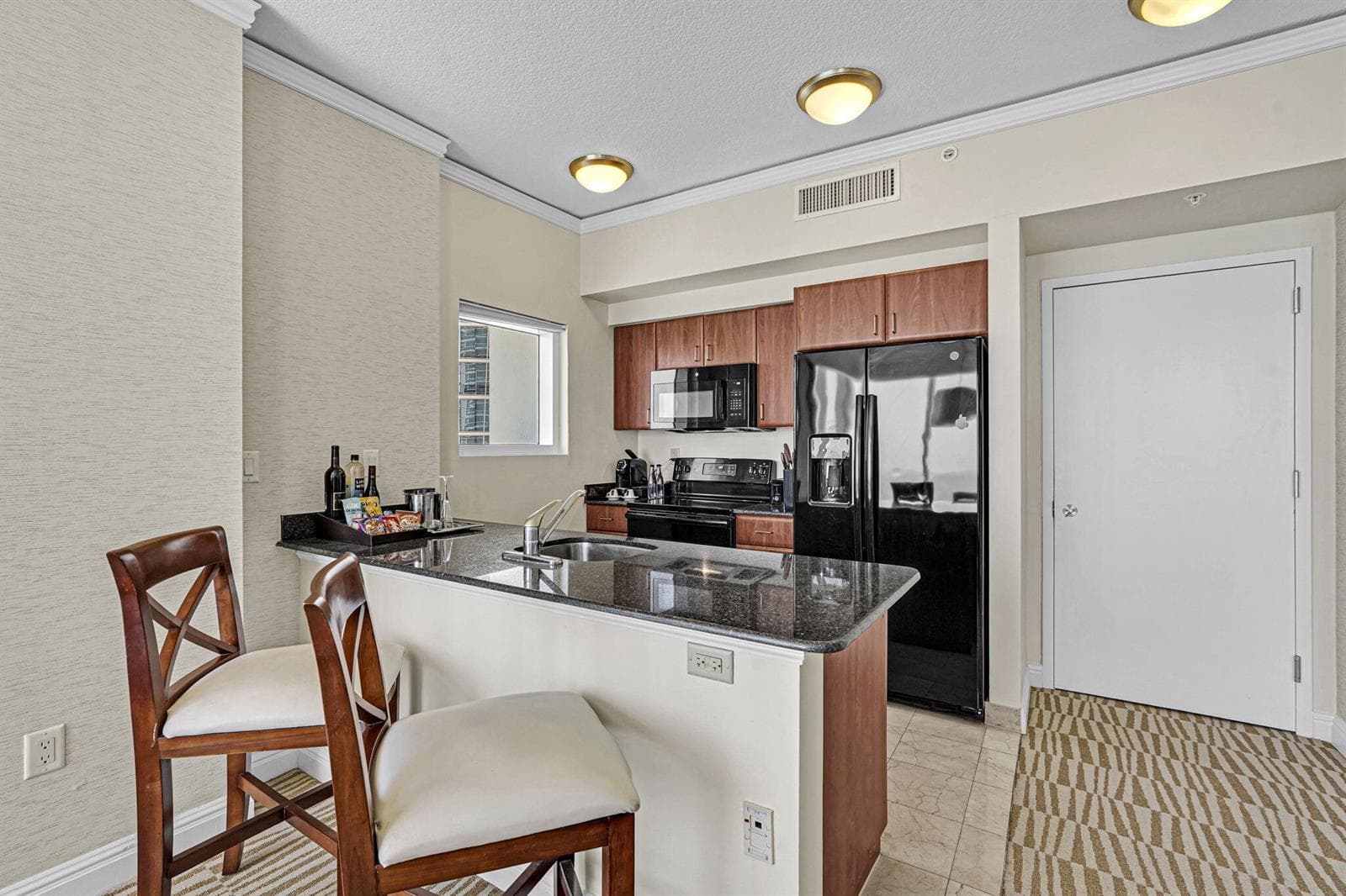 18001 Collins Avenue 2609 photo 6