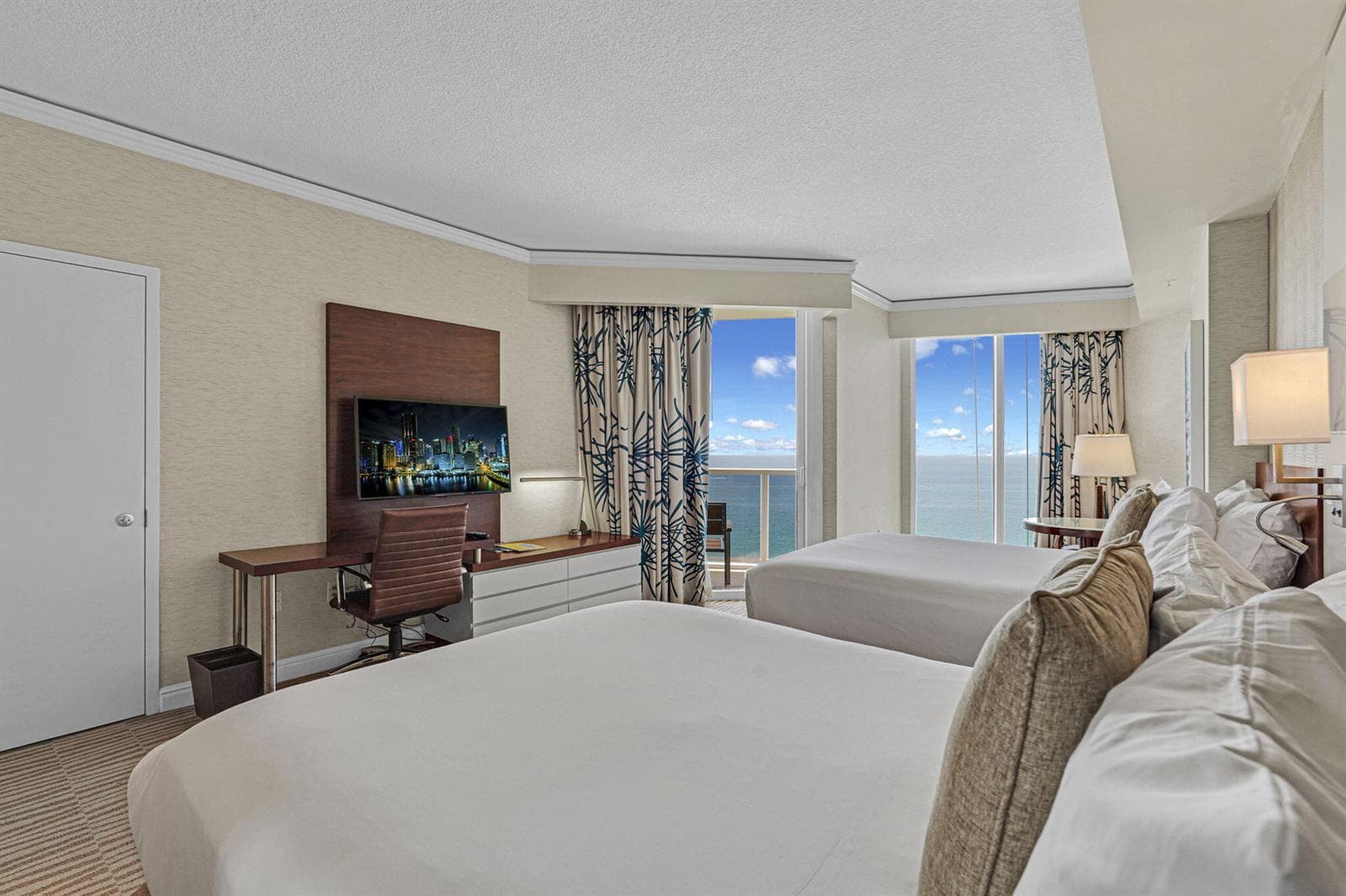 18001 Collins Avenue 2609 photo 11