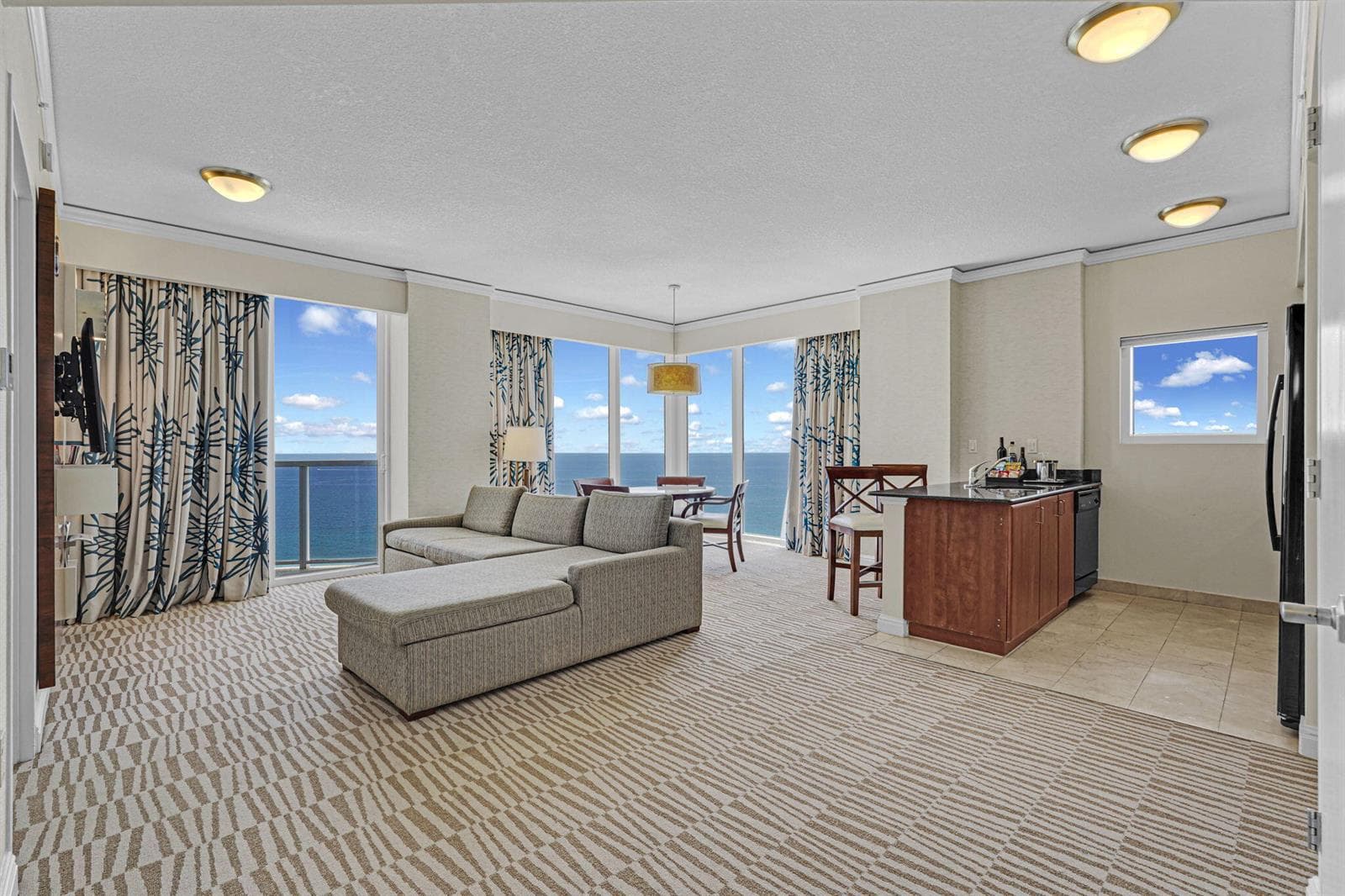 18001 Collins Avenue 2609 photo 21