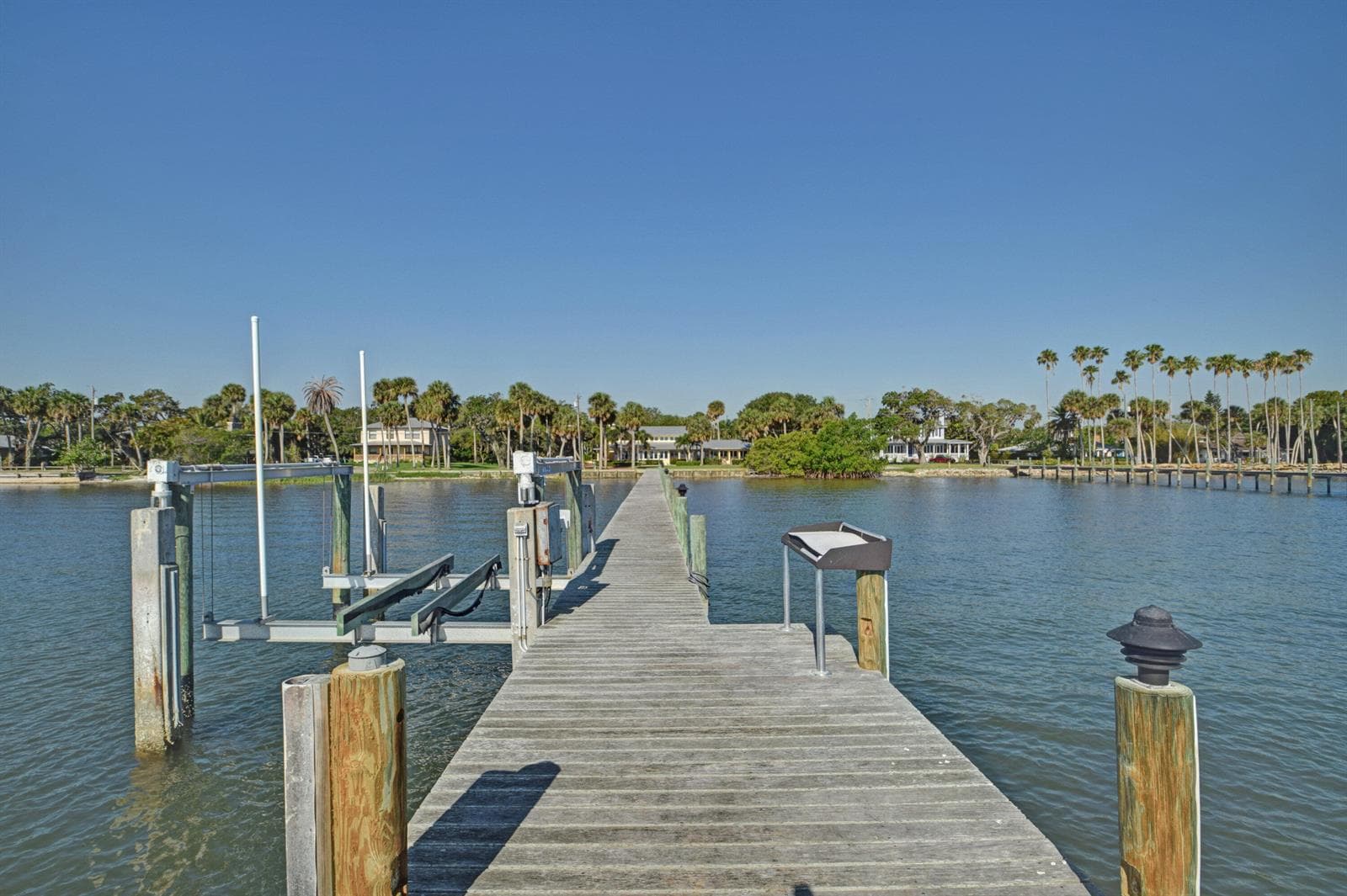 3209 N Indian River Drive photo 5