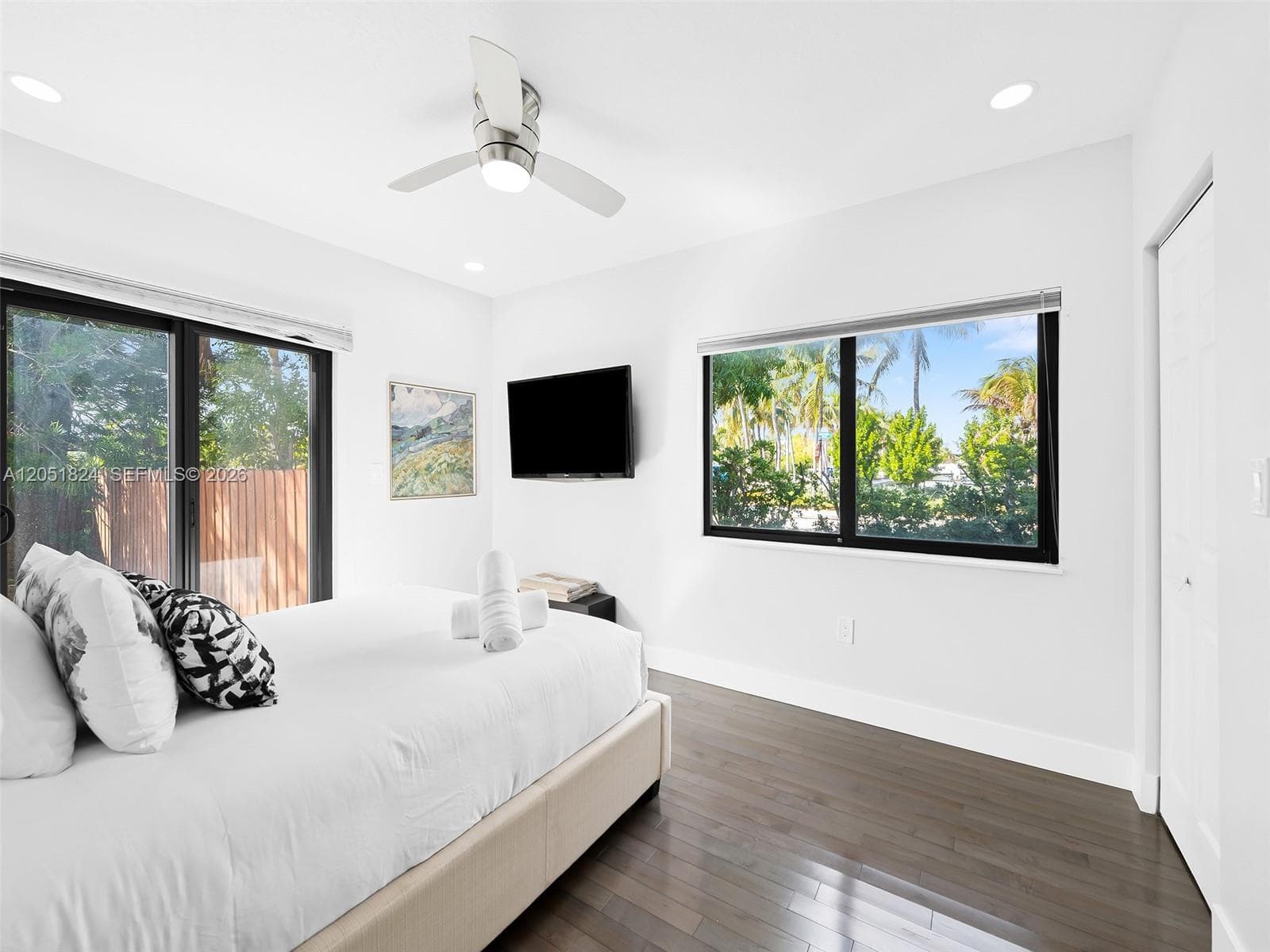 2301 E Las Olas Blvd photo 22