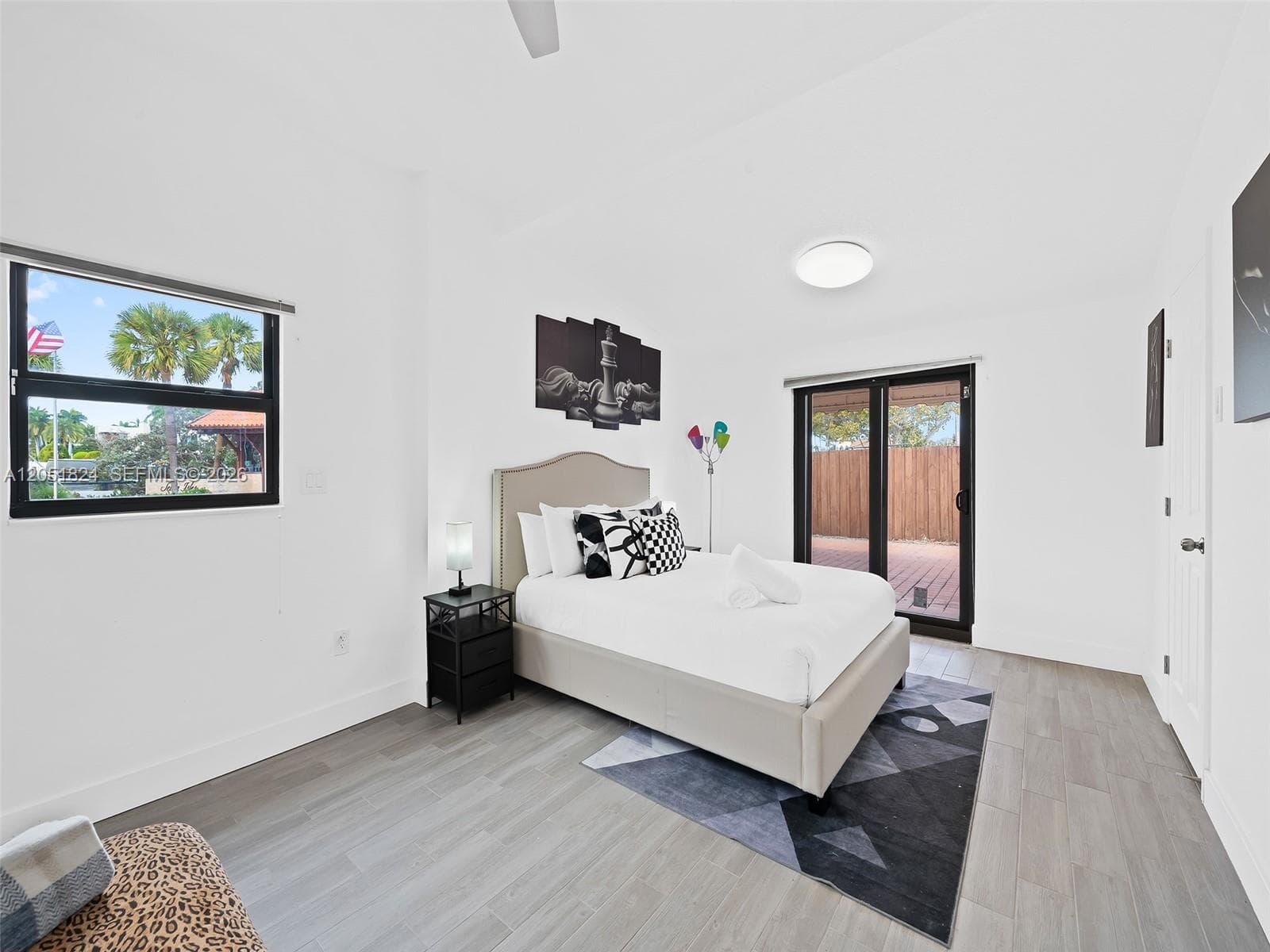 2301 E Las Olas Blvd photo 24