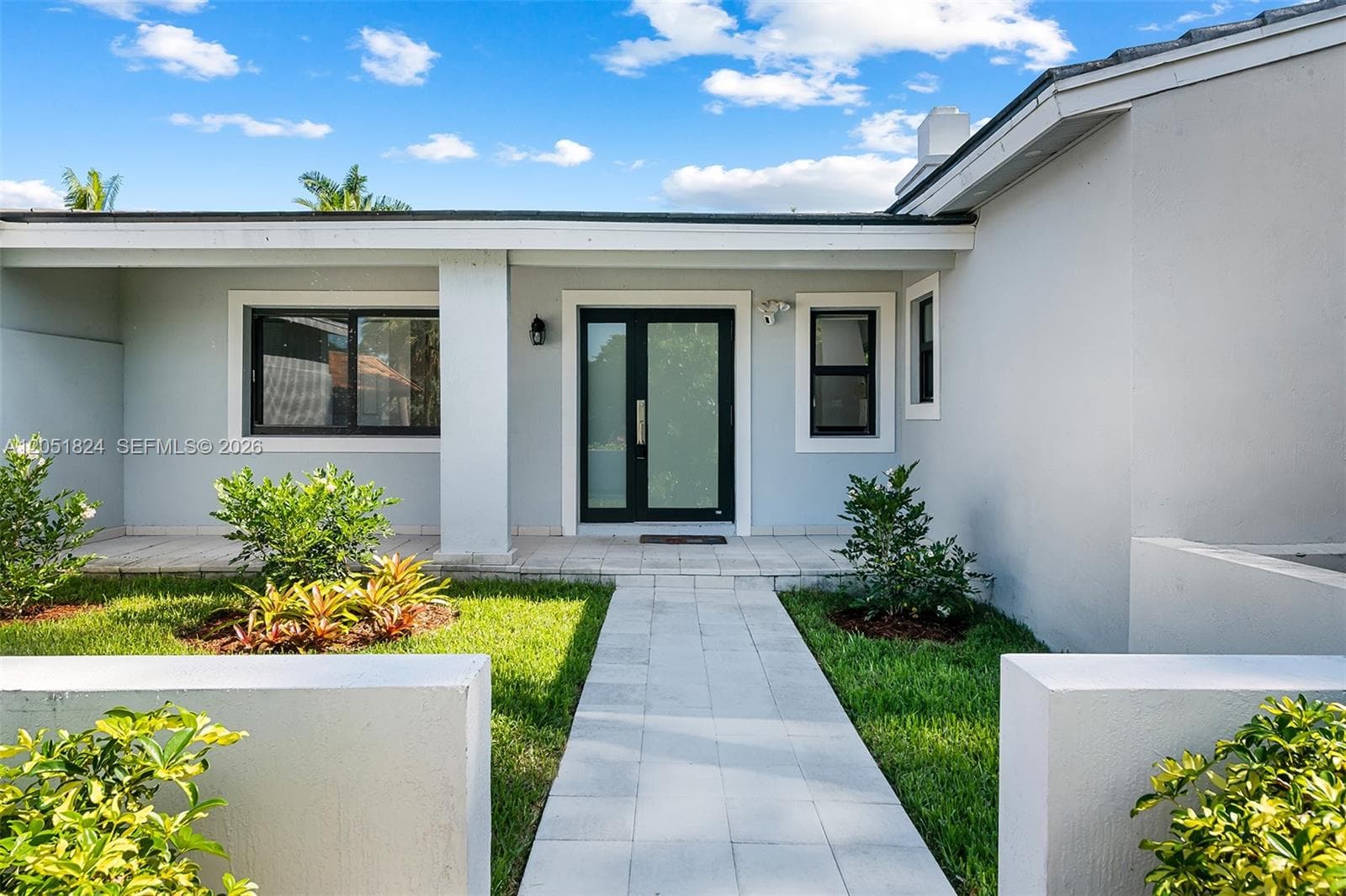 2301 E Las Olas Blvd photo 4