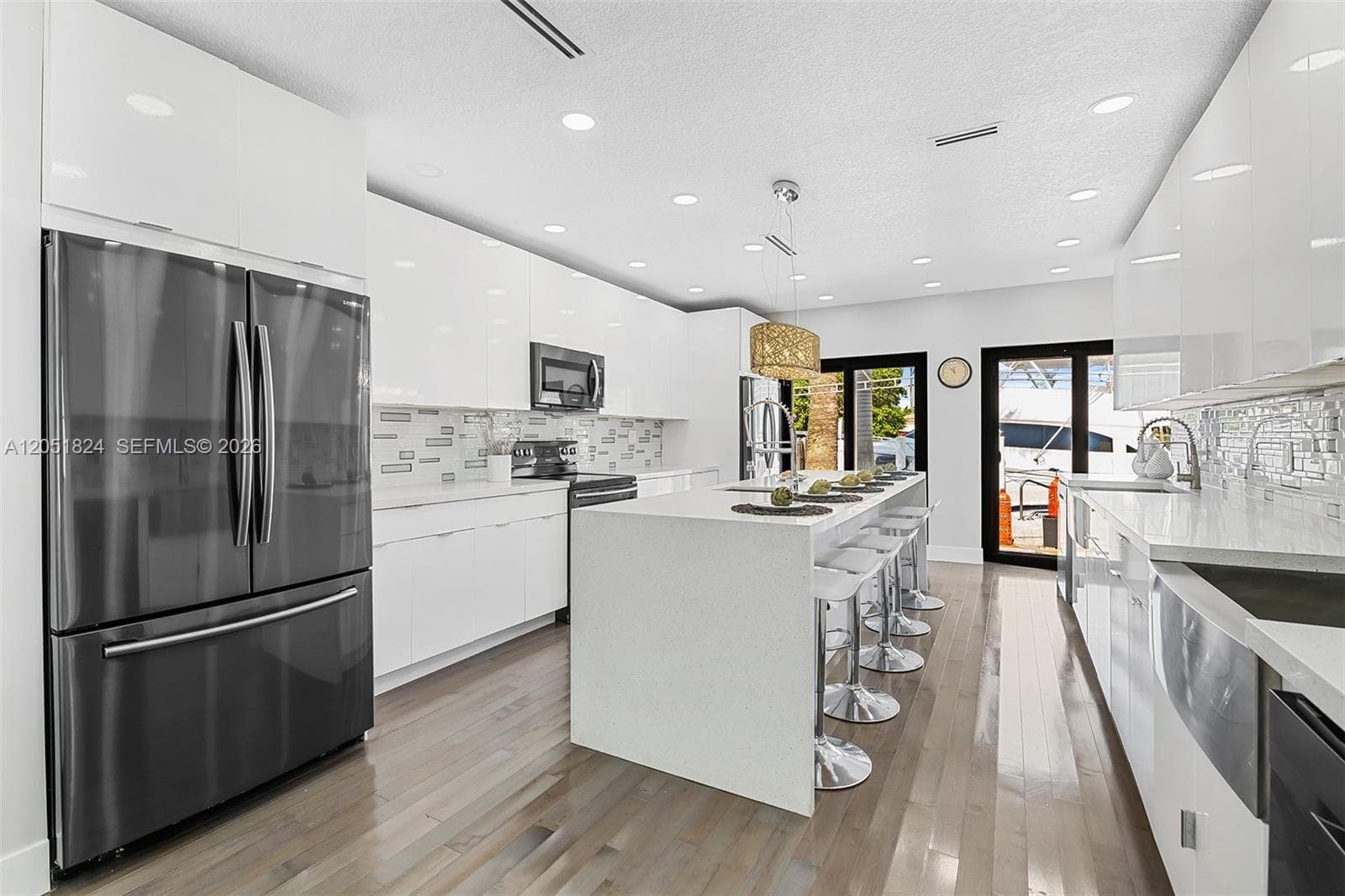 2301 E Las Olas Blvd photo 8