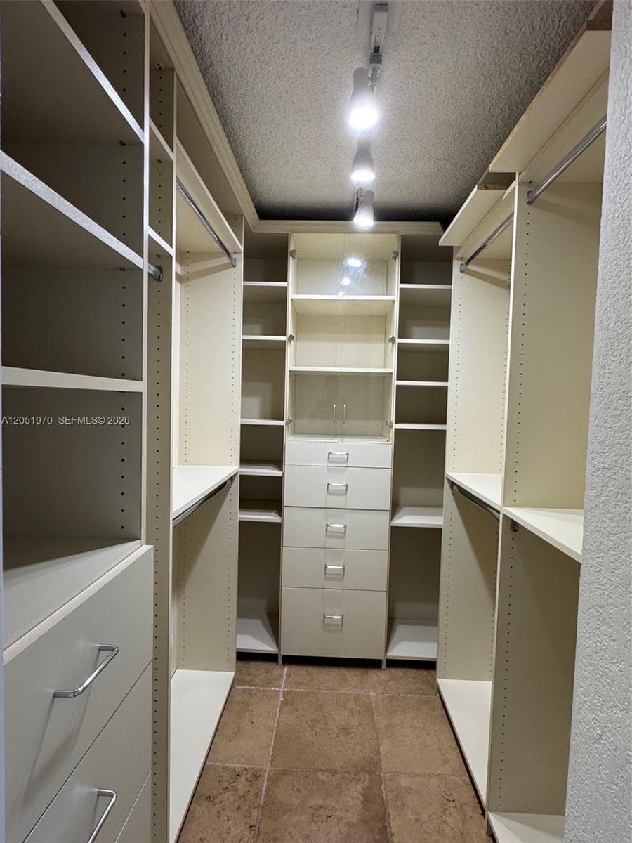 2501 S Ocean Dr 921 photo 8