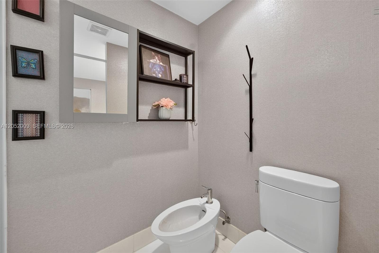 2950 NE 188th St 406 photo 24