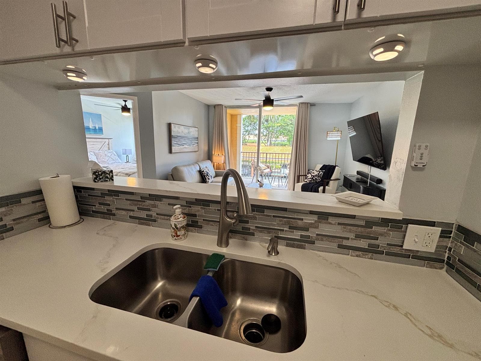 123 Yacht Club Way 207 photo 6