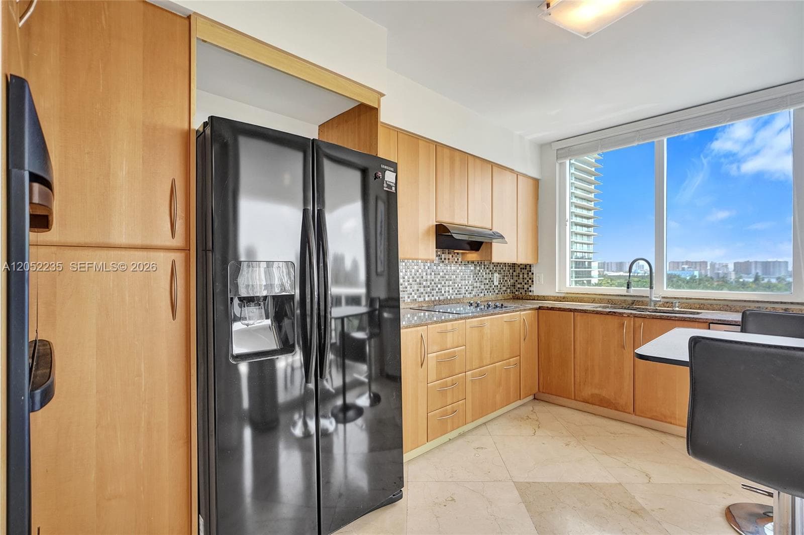 19111 Collins Ave 607 photo 11