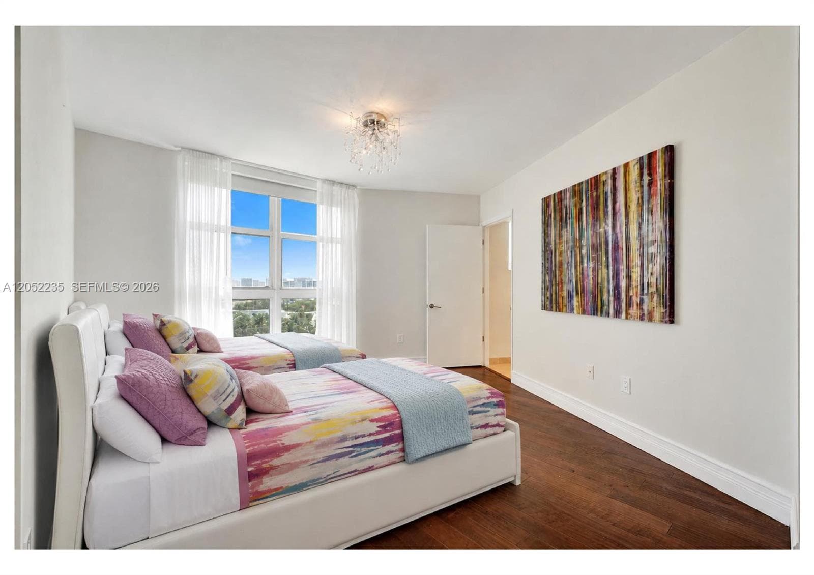 19111 Collins Ave 607 photo 19