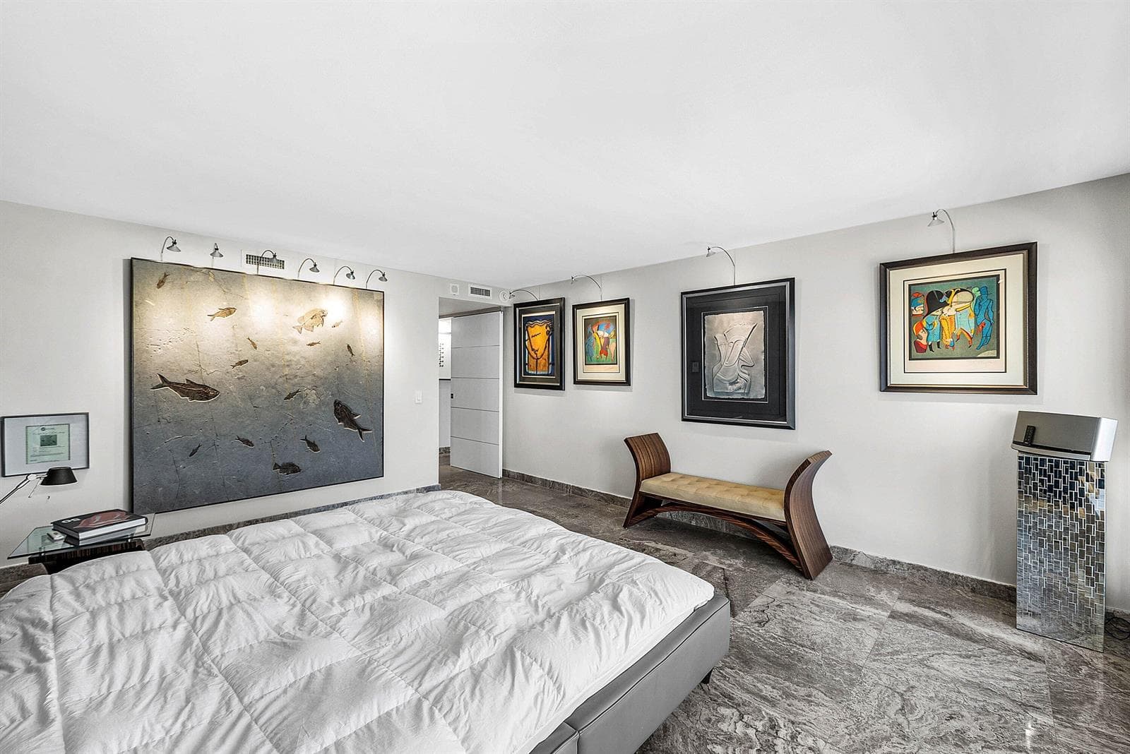 2066 N Ocean Boulevard 9ne photo 19