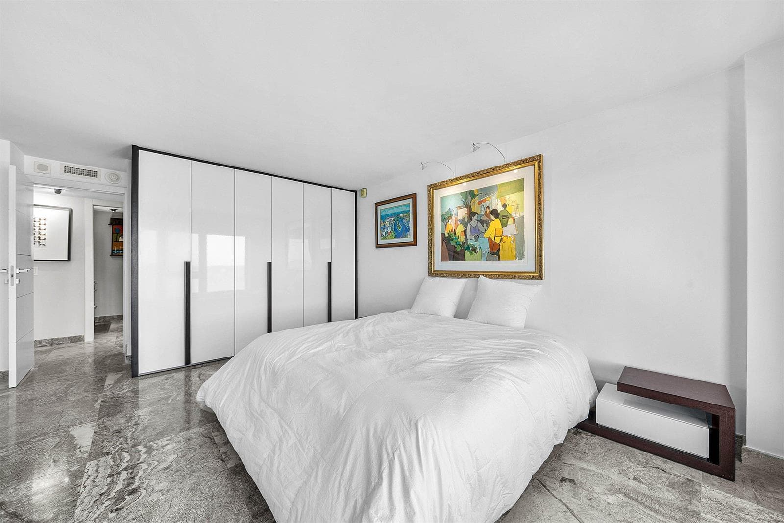 2066 N Ocean Boulevard 9ne photo 25