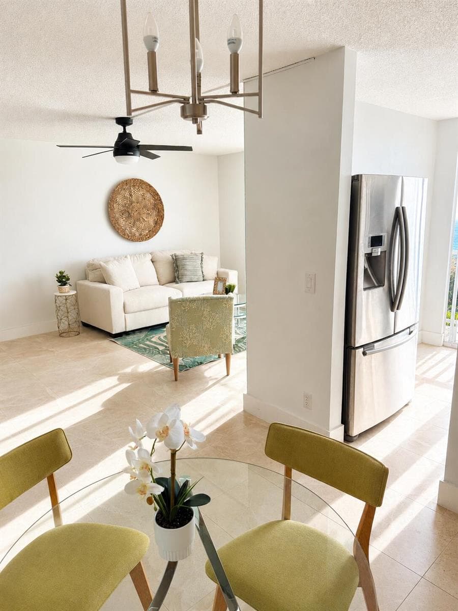 1505 N Riverside Drive 1002 photo 19