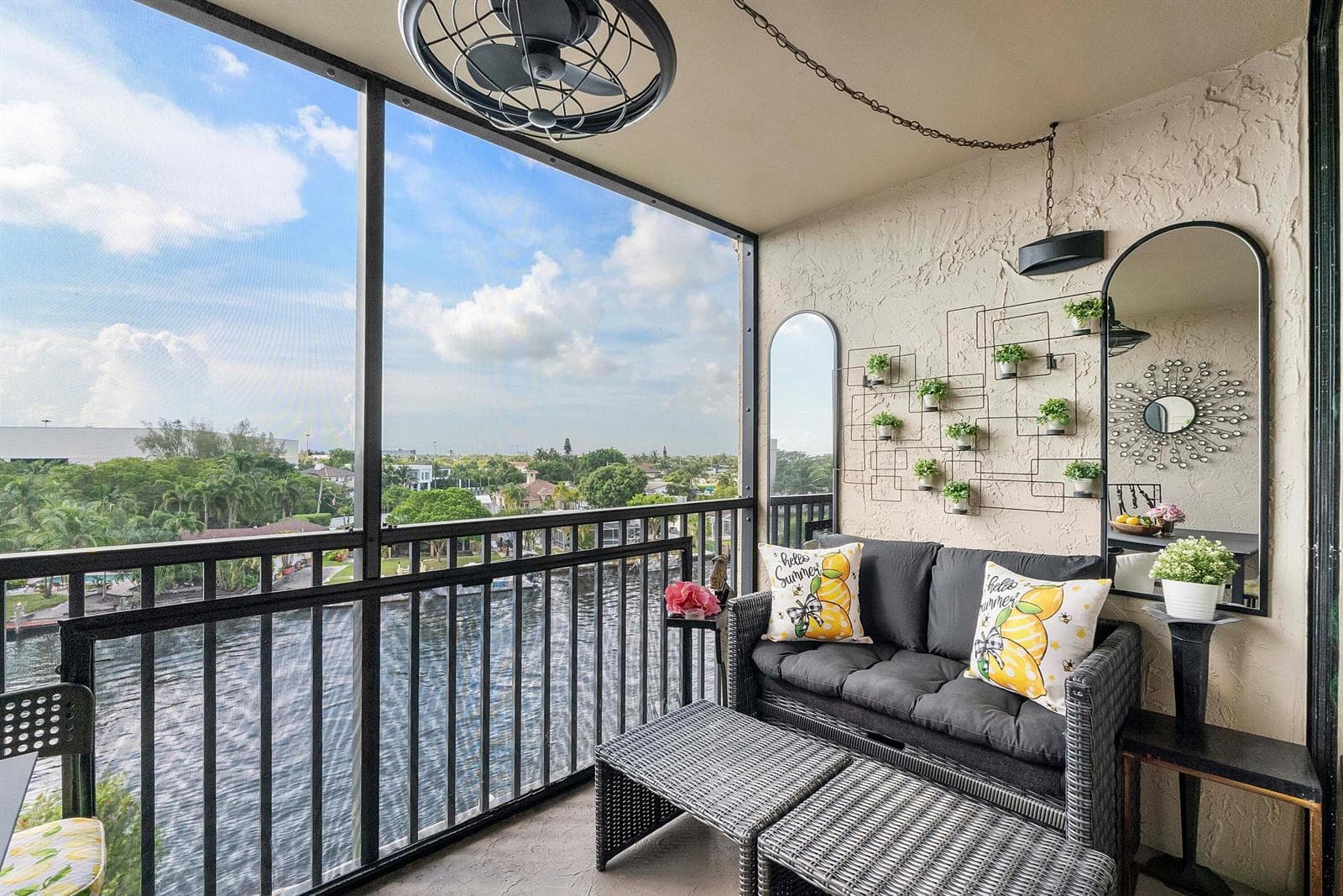 13 Royal Palm Way 5030 photo 15