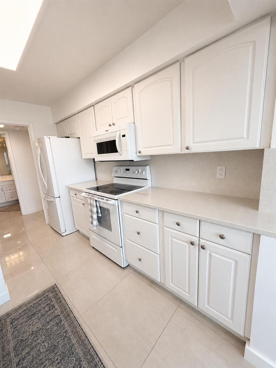 1620 S Ocean Boulevard 8H photo 13