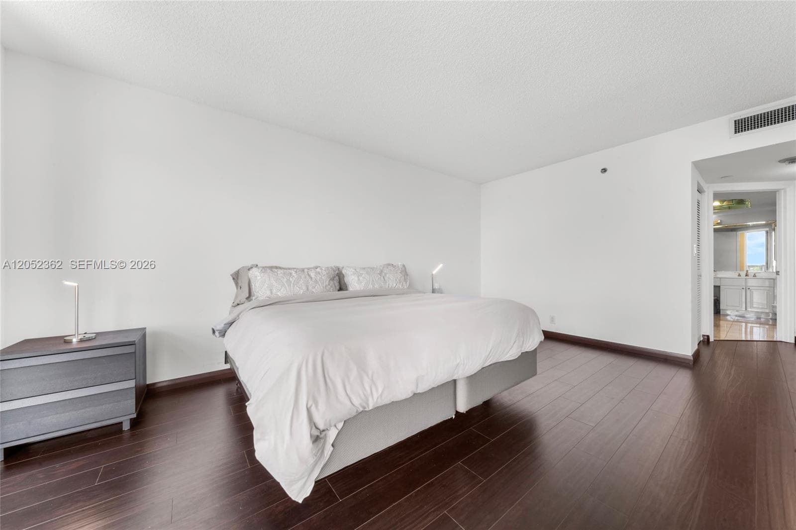 3598 Yacht Club Dr 601+DEN photo 21