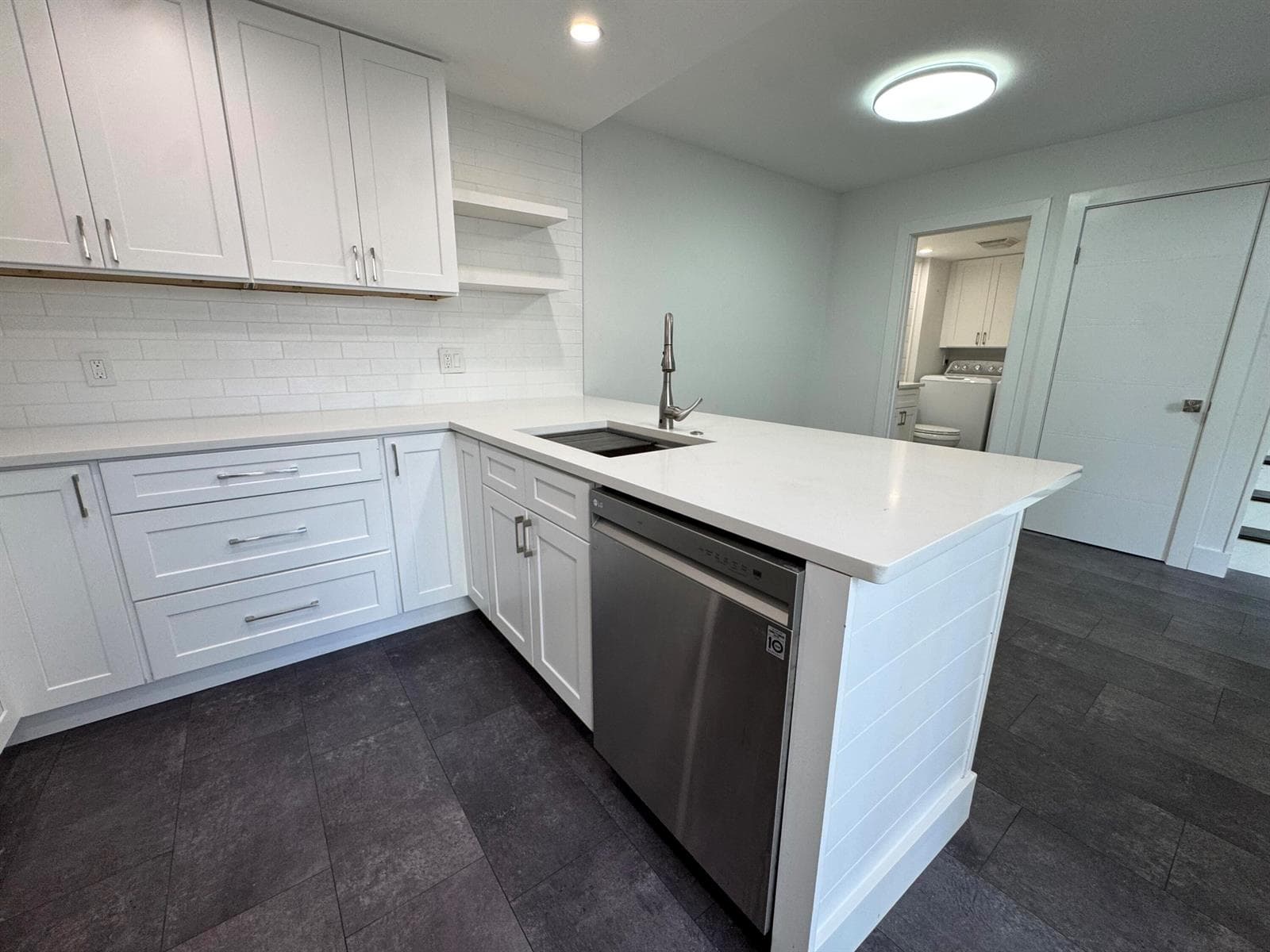 4709 47th Way photo 9