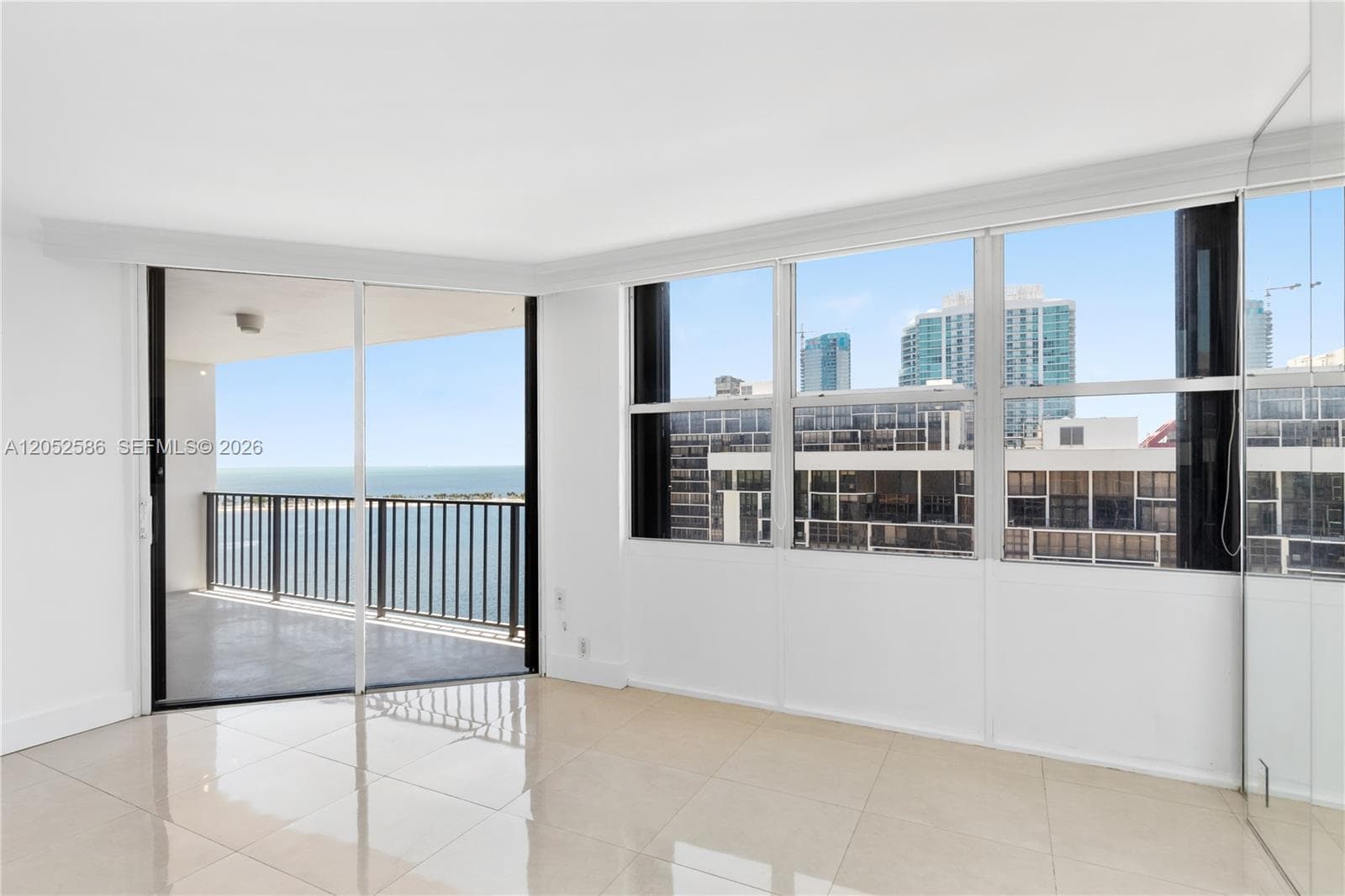1901 Brickell Ave B1903 photo 1