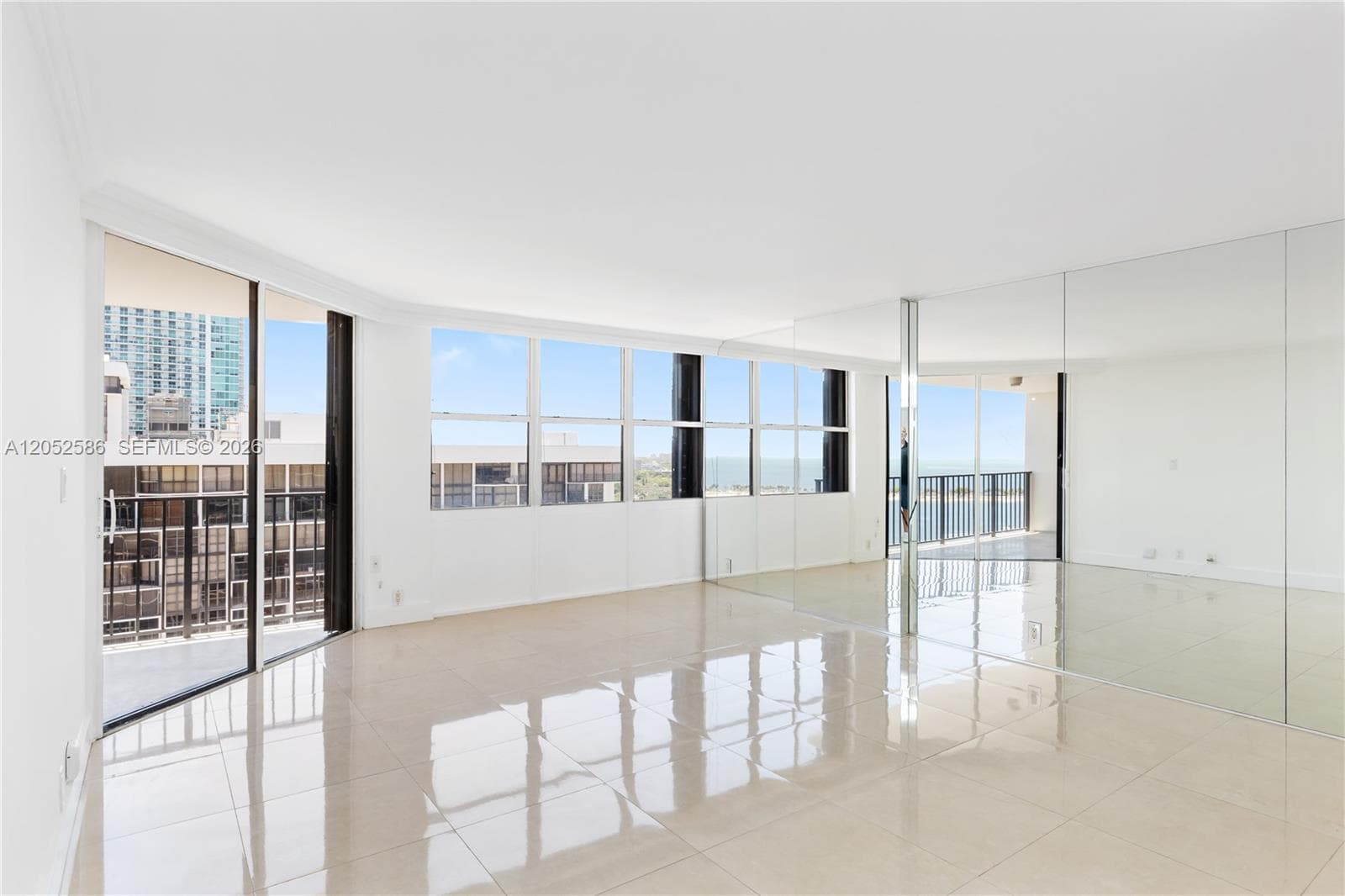 1901 Brickell Ave B1903 photo 24