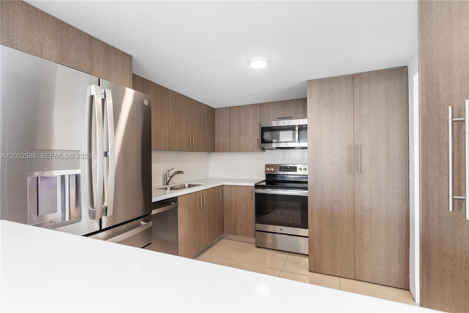 1901 Brickell Ave B1903 photo 21