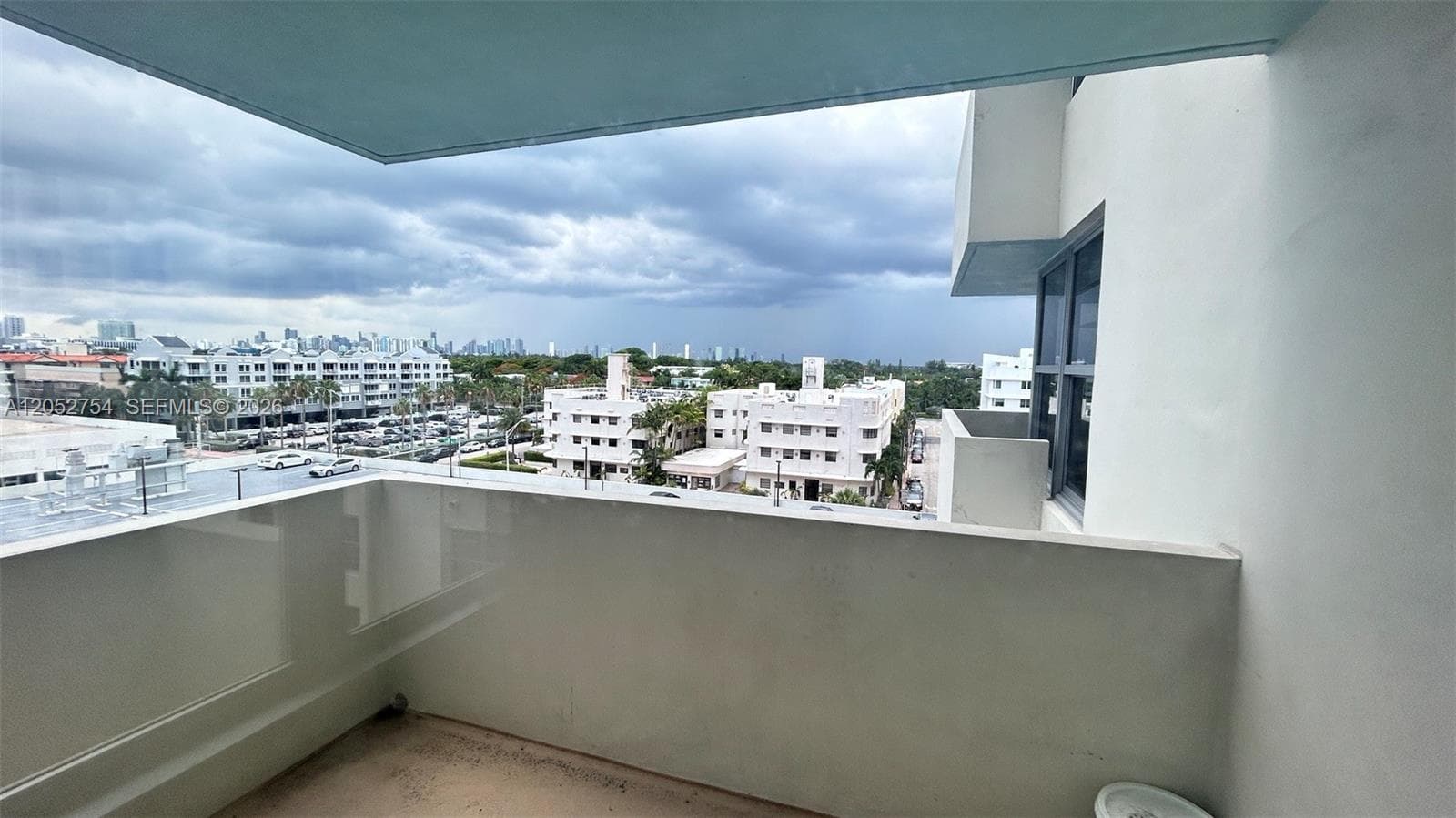 2899 Collins Ave 724 photo 18
