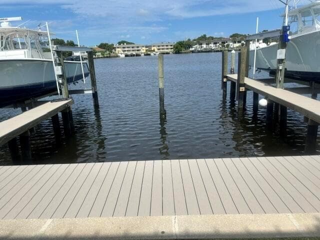 400 Northlake Court 204 photo 13