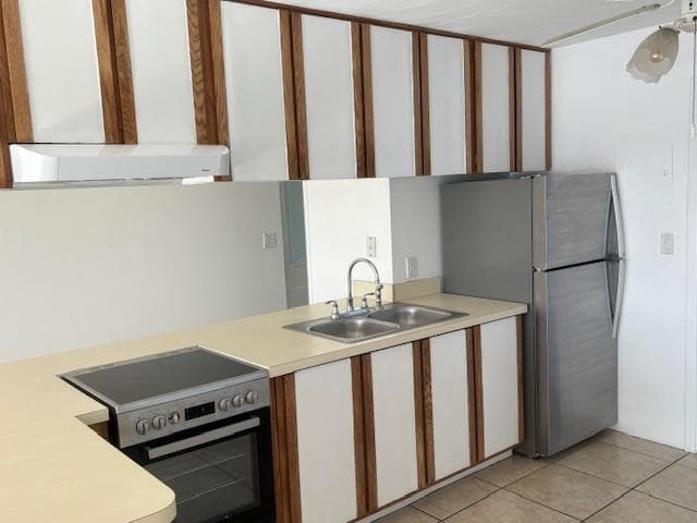 400 Northlake Court 204 photo 4