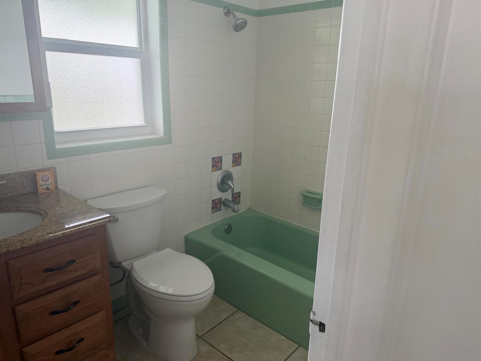 400 Northlake Court 204 photo 8
