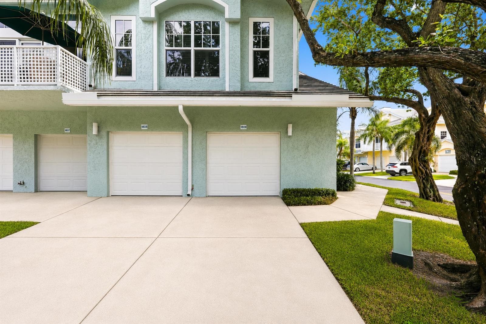 1809 Mainsail Circle photo 3