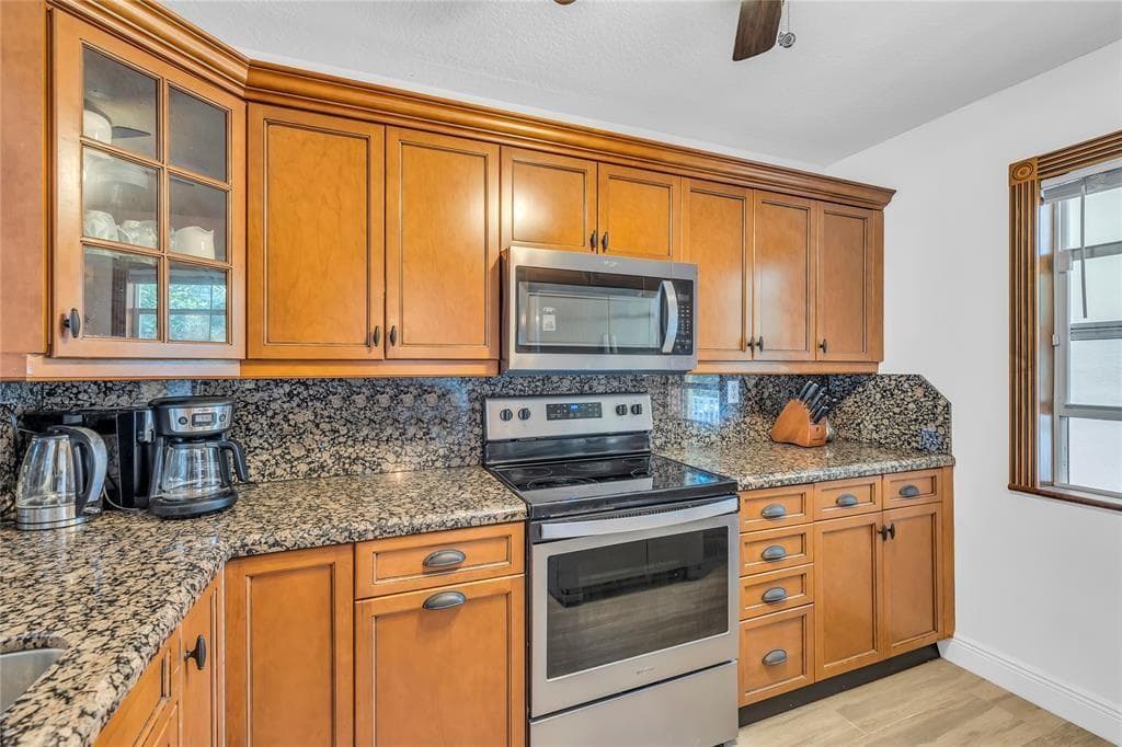3150 NE 48th Court 204 photo 12