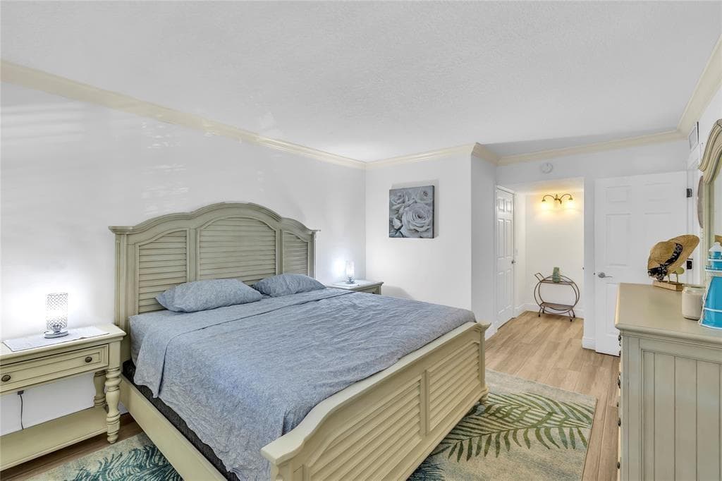 3150 NE 48th Court 204 photo 14
