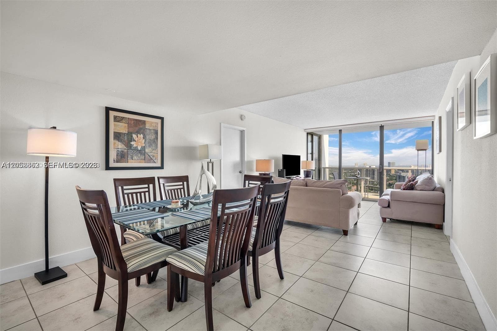 3625 N Country Club Dr PH2 photo 9