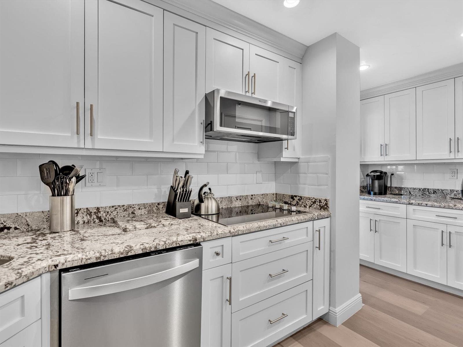3300 NE 36th Street 1016 photo 4