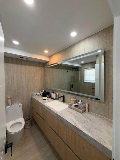 427 Golden Isles Drive 12d photo 6