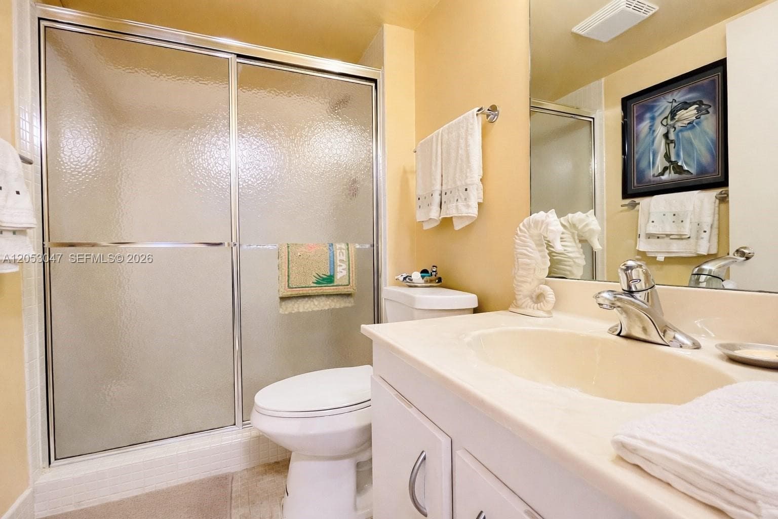 20505 E Country Club Dr 1033 photo 10