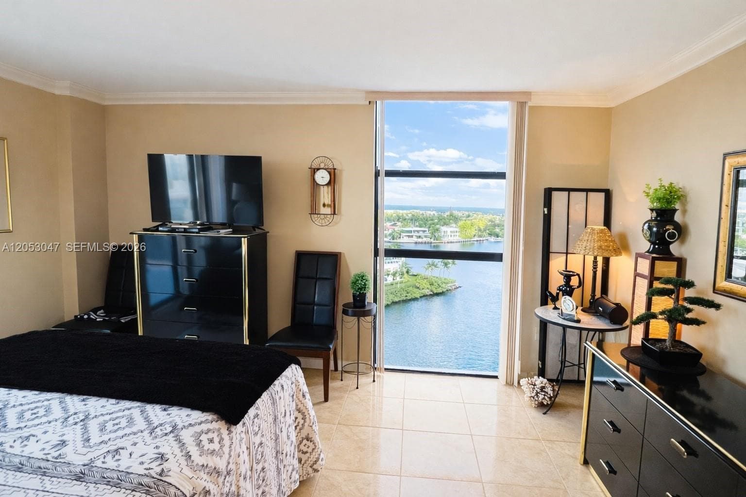20505 E Country Club Dr 1033 photo 11