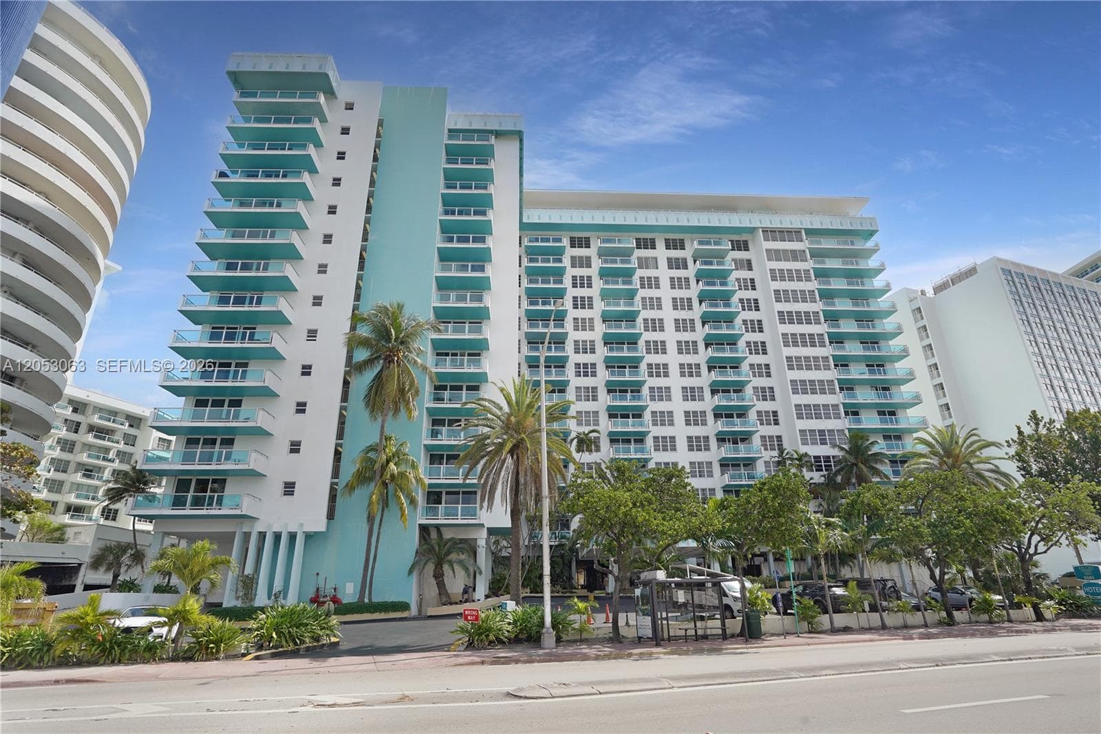 5101 Collins Ave 14L photo 2