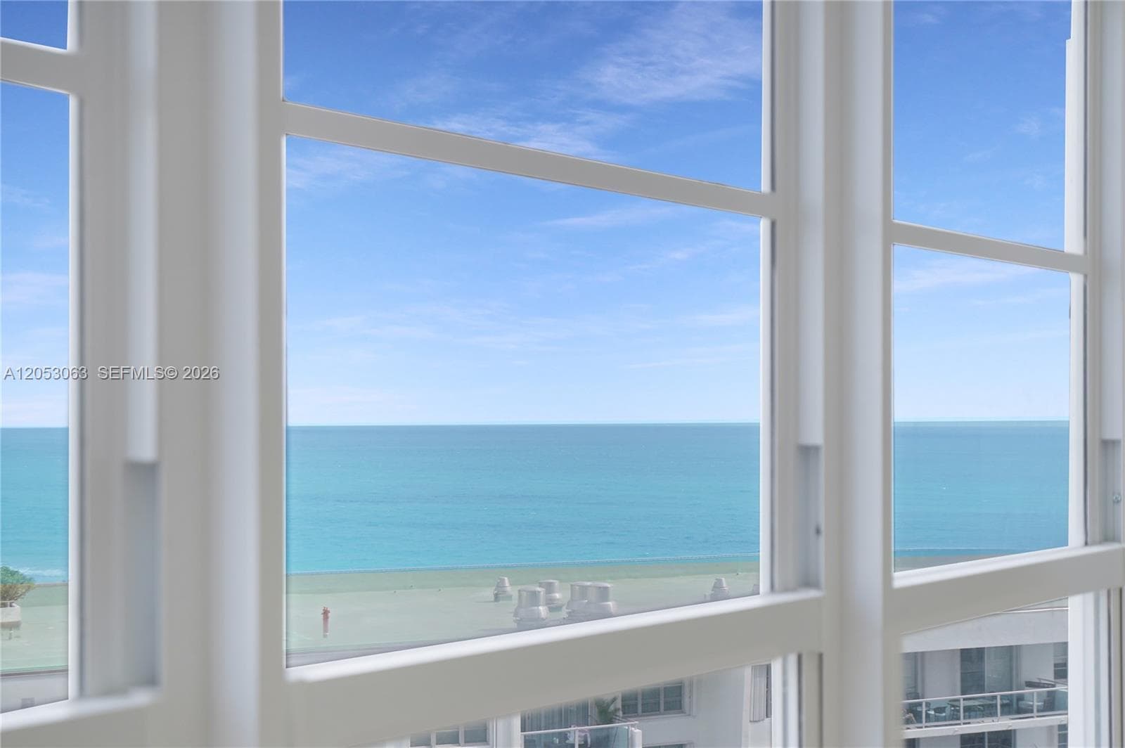 5101 Collins Ave 14L photo 1