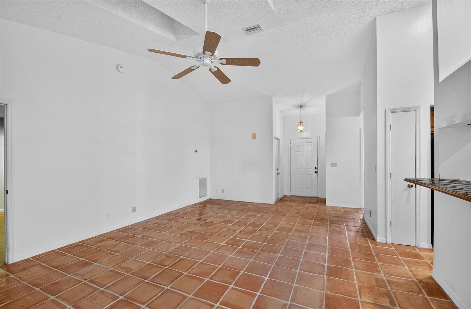 5052 ARBOR GLEN Circle photo 7