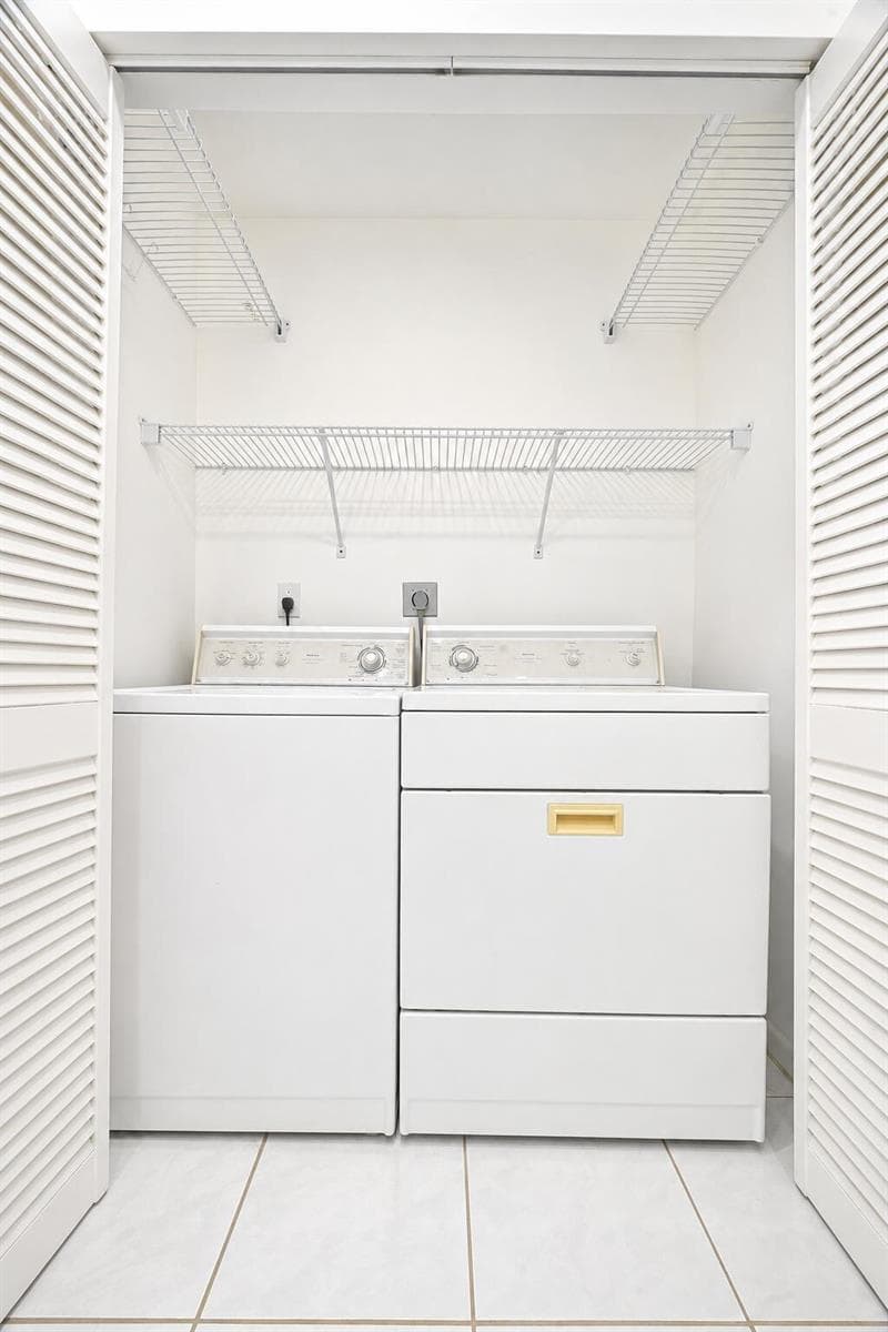 9900 S OCEAN Drive 1603 photo 23