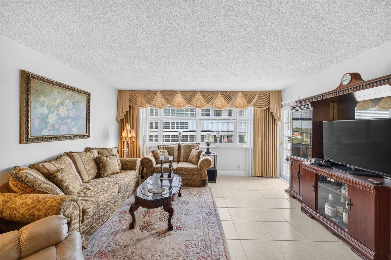 1160 N Federal Highway 1017 photo 19