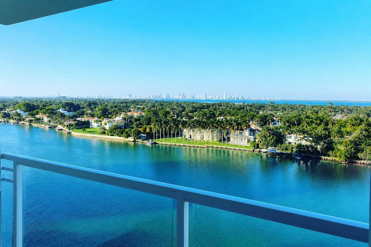 5600 Collins Ave 11L photo 12