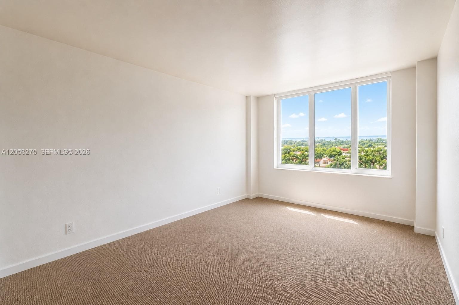 5600 Collins Ave 11L photo 7